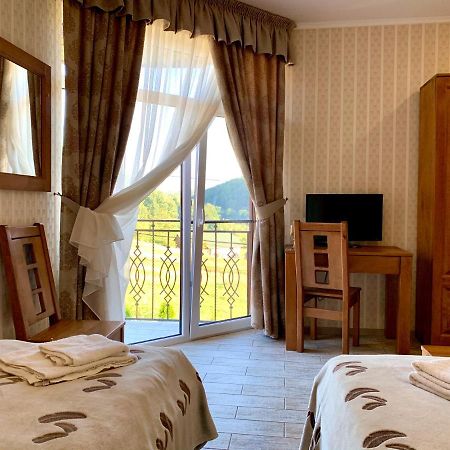 Mini Hotel Solnce Karpat Поляна Экстерьер фото