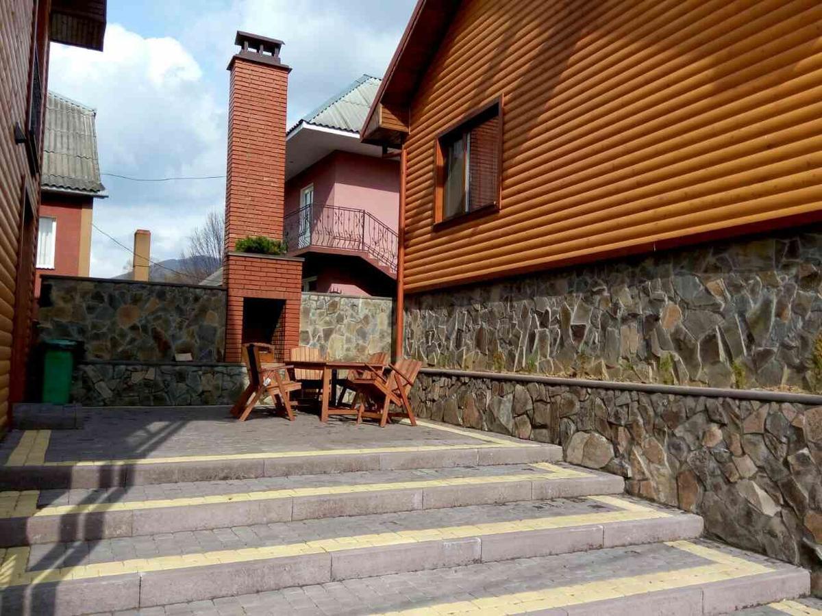 Mini Hotel Solnce Karpat Поляна Экстерьер фото
